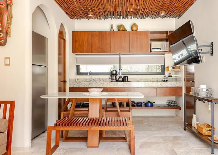 Ocean Breeze - A Few Steps From The Beach! Villa Tulum