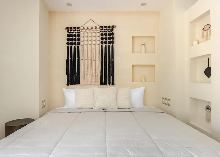 Ocean Breeze - A Few Steps From The Beach! Villa