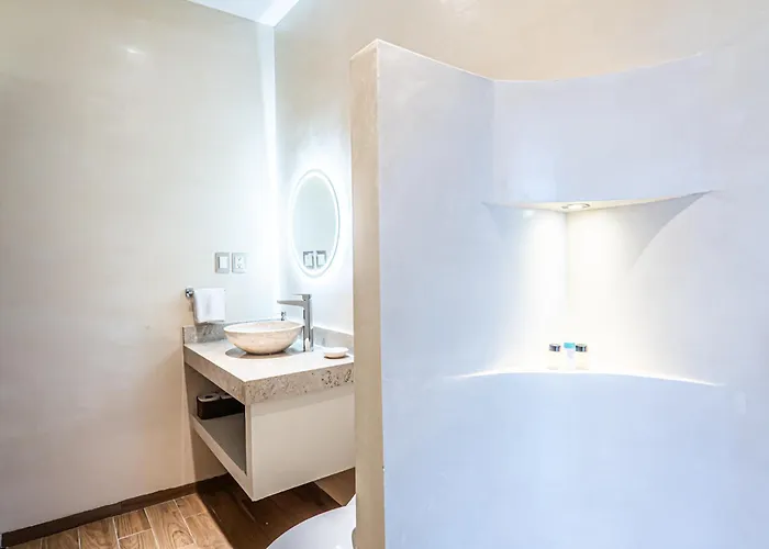 Ocean Breeze - A Few Steps From The Beach! Villa *
