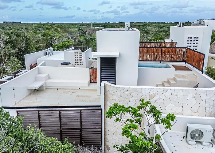 Ocean Breeze - A Few Steps From The Beach! Villa
