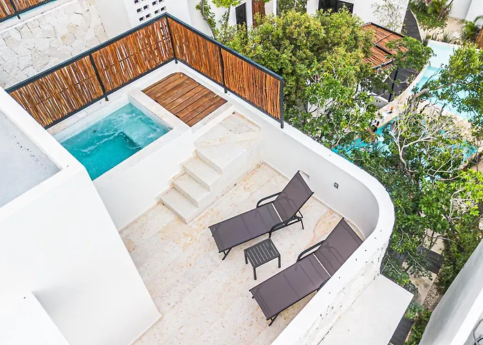 Villa Ocean Breeze - A Few Steps From The Beach! *